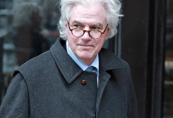 太气愤了!全班47名学生45人被打 家长回应只是“磕磕绊绊”