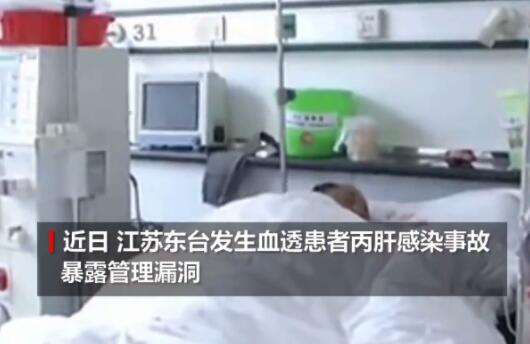 排队攀登珠峰造成“拥堵” 8000米极寒气候仅一天丧生3人