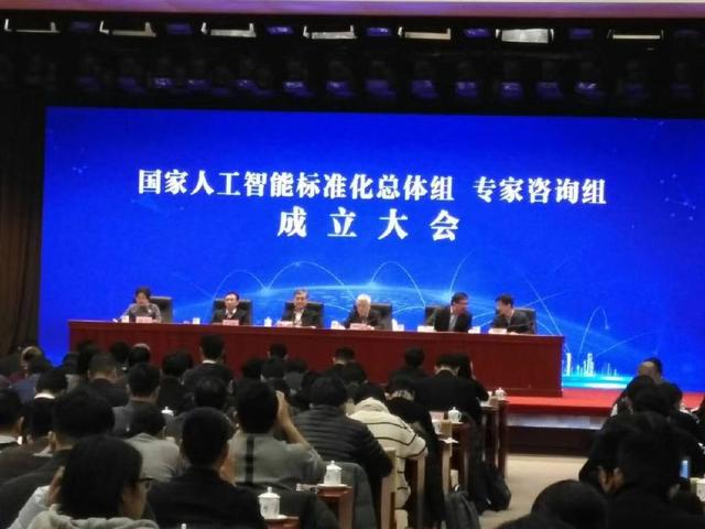 描述窗帘的句子