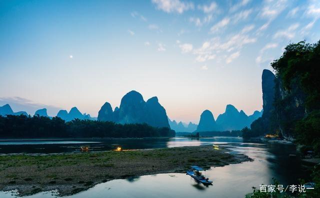 描写桂林漓江的句子