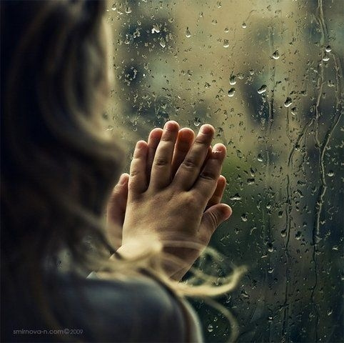 雨天想念一个人的句子 雨天想念一个人的句子