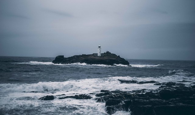 我在荒岛迎接黎明