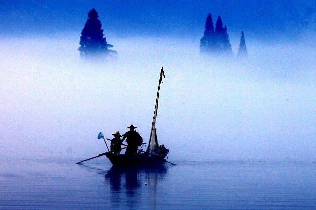 被贬后失意的名句 被贬后失意的名句