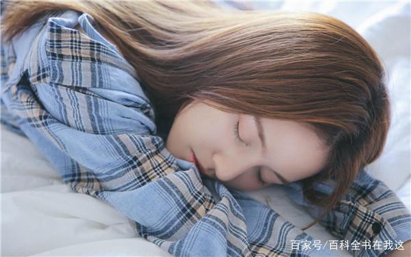 男生等女生的句子