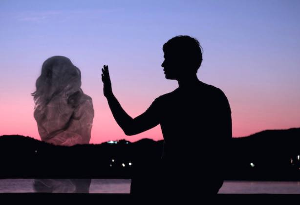 形容看病花光钱的句子