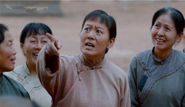 劝少说闲话的句子