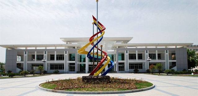 解放军外国语录取条件 解放军外国语录取条件