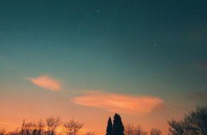 发朋友圈技巧撩妹语录 服装店发朋友圈的句子