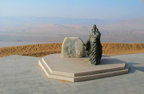 描写西北的句子 描写“大西北”的句子有哪些