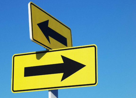 找到正确方向的名句 正确把握前行方向的名言或例子