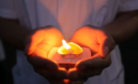 关於爱的名句 关于爱情的名人名言大全