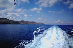 圣托里尼优美句子 描写圣托里尼岛的诗